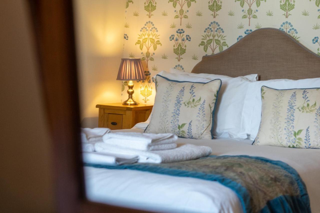 Western Isles Hotel Tobermory Bagian luar foto