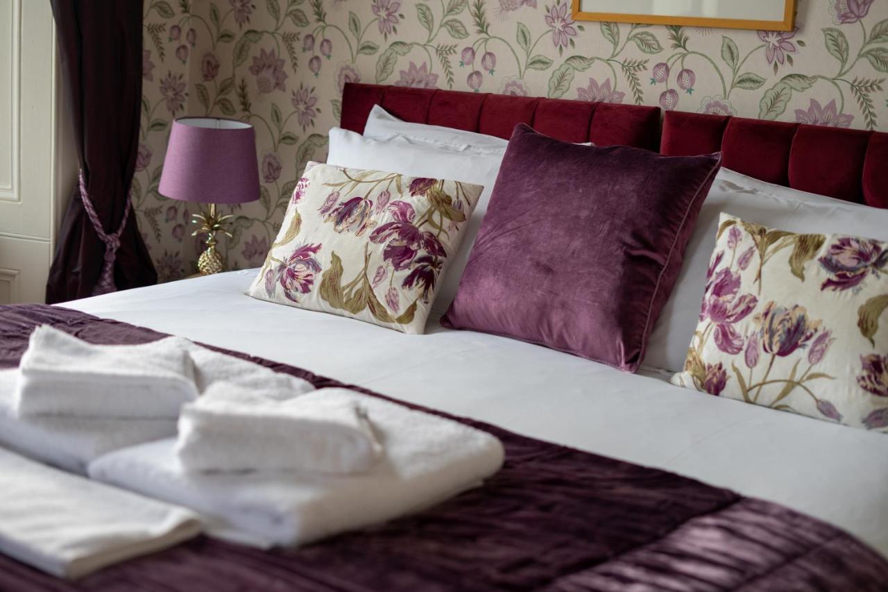 Western Isles Hotel Tobermory Bagian luar foto