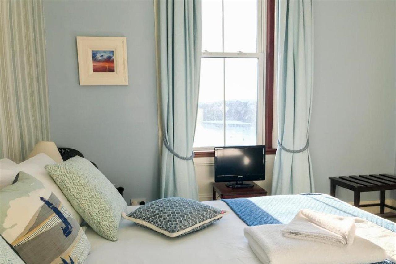 Western Isles Hotel Tobermory Bagian luar foto