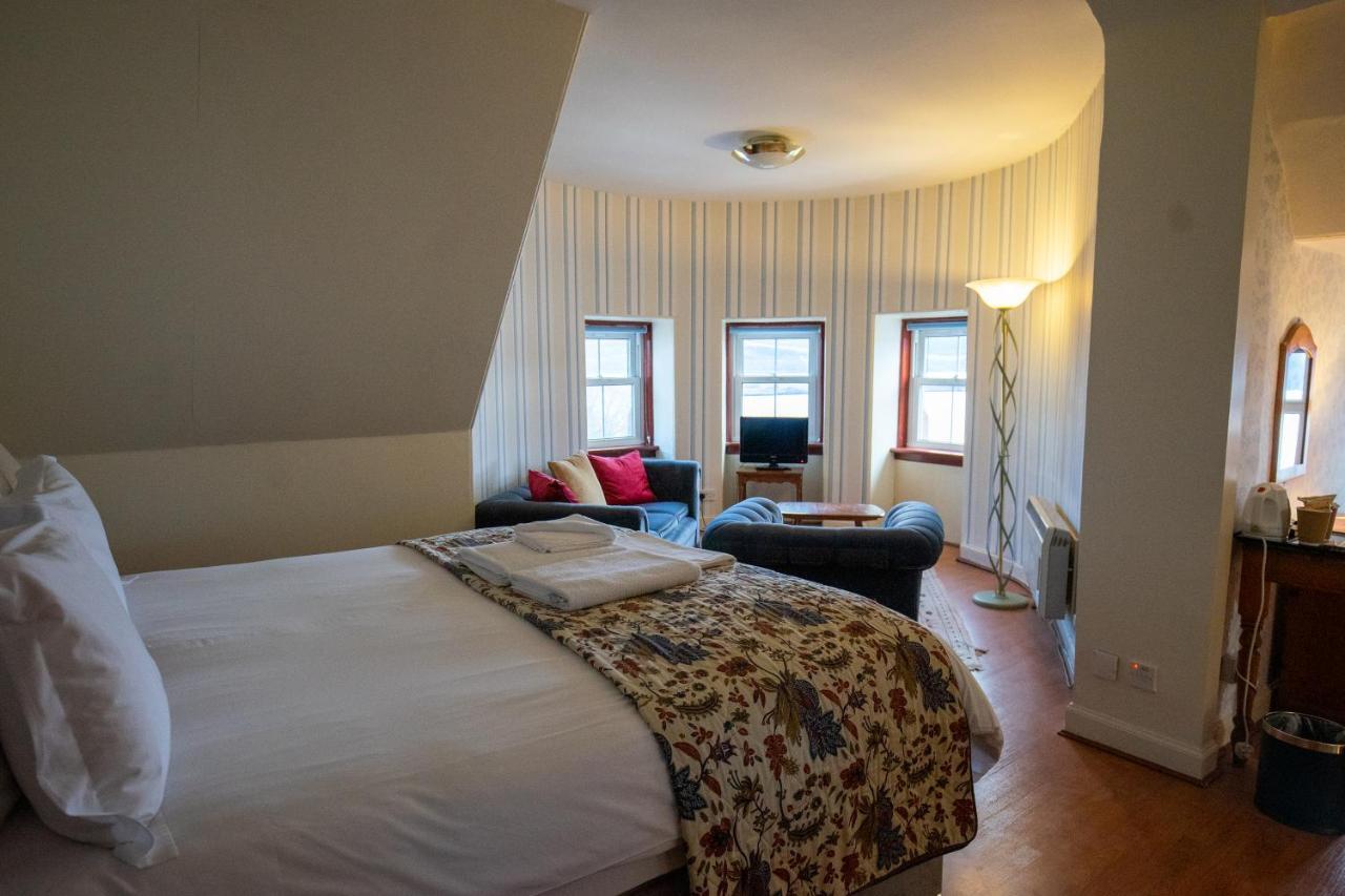 Western Isles Hotel Tobermory Bagian luar foto